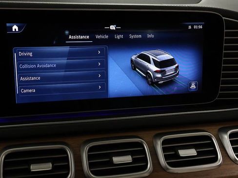 Certified 2026 Mercedes-Benz GLE 450 4MATIC image 17