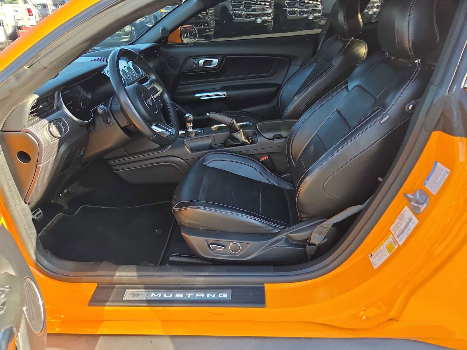 Used 2019 Ford Mustang GT Premium w/ GT Performance Package RWD image 19