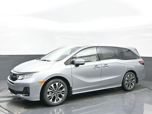 New 2026 Honda Odyssey Elite image 2