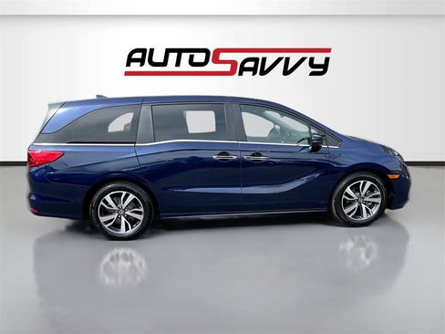 Used 2024 Honda Odyssey Touring image 8
