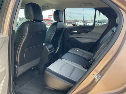 Used 2018 Chevrolet Equinox Premier image 26