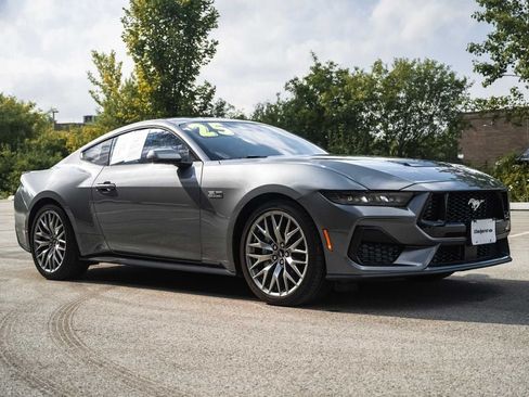 Certified 2025 Ford Mustang GT Premium RWD image 10
