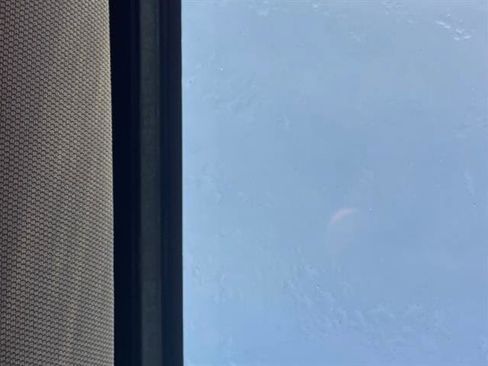 Used 2018 GMC Yukon XL SLT w/ Premium Edition image 36