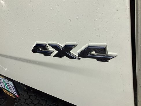 Used 2016 RAM 1500 Laramie Longhorn w/ Convenience Group image 30