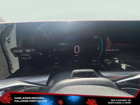 Certified 2025 Cadillac Lyriq Luxury AWD/4WD image 16