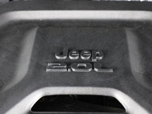 Used 2024 Jeep Wrangler Unlimited image 24