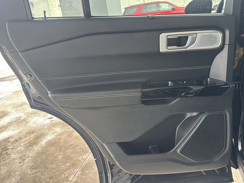 Used 2023 Ford Explorer ST w/ Equipment Group 401A image 20