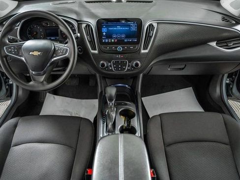 Used 2024 Chevrolet Malibu LT image 20