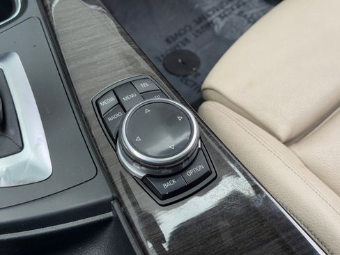 Used 2014 BMW 335i Gran Turismo xDrive image 33