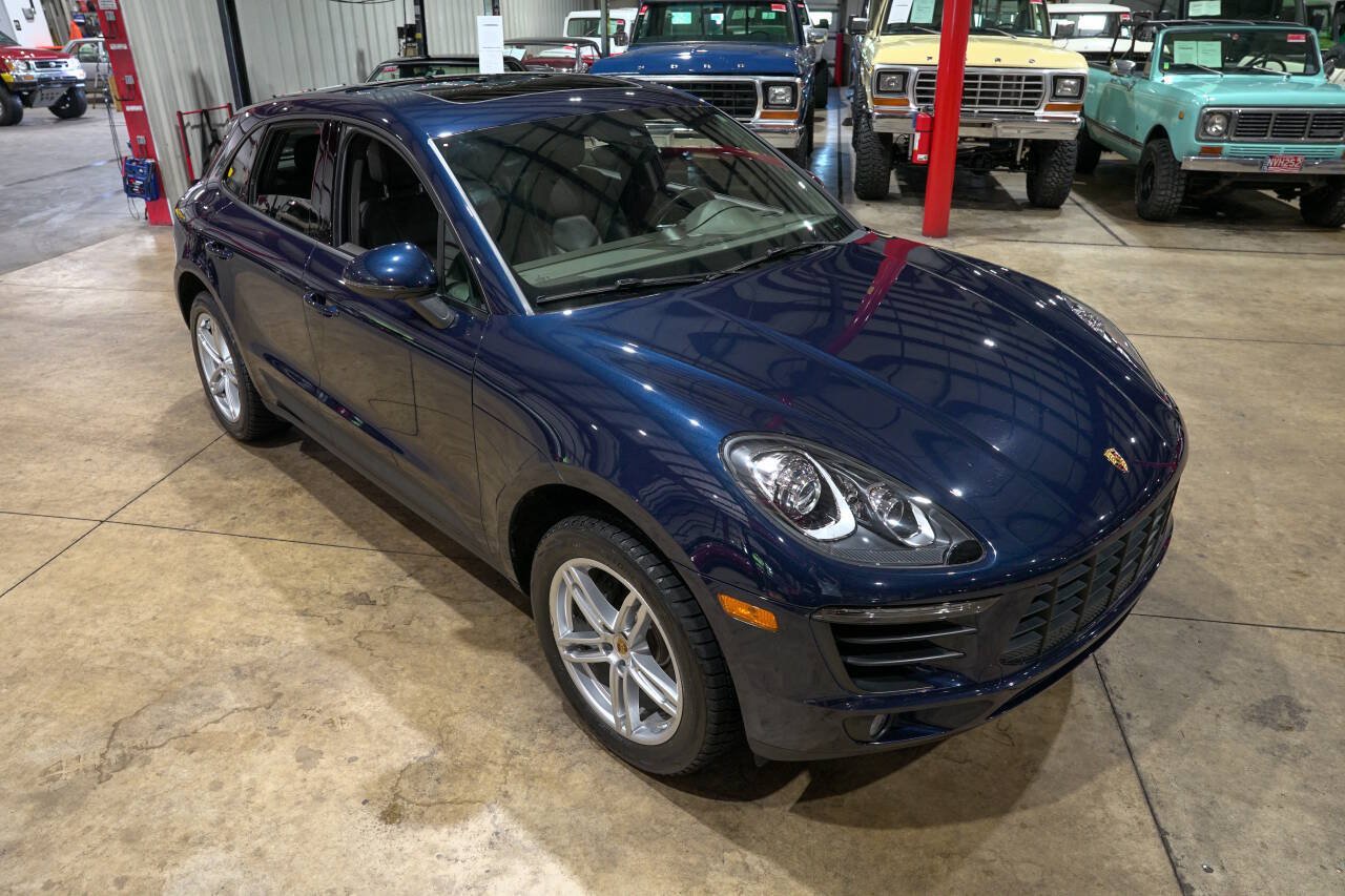 Used 2018 Porsche Macan AWD/4WD image 14