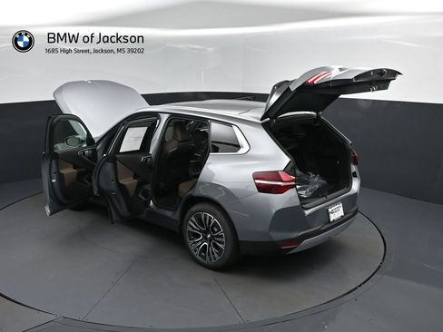 New 2026 BMW X3 xDrive30i w/ Convenience Package AWD/4WD image 2