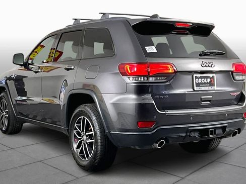 Used 2017 Jeep Grand Cherokee Trailhawk image 11