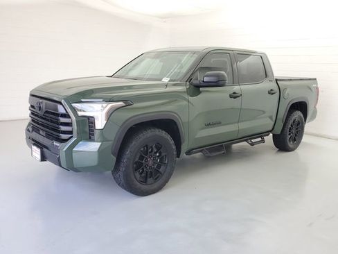 Used 2022 Toyota Tundra SR5 image 1