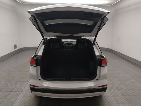 Used 2022 Chevrolet Equinox RS w/ RS Leather Package image 29