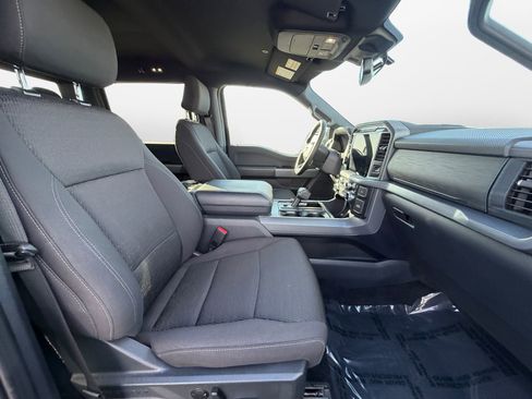 Used 2025 Ford F150 XLT w/ Equipment Group 302A MID image 15