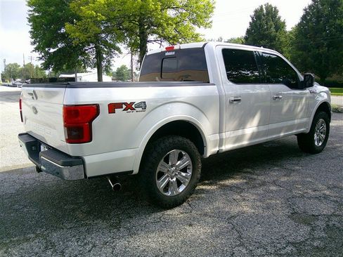 Used 2018 Ford F150 Lariat w/ Equipment Group 502A Luxury AWD/4WD image 5