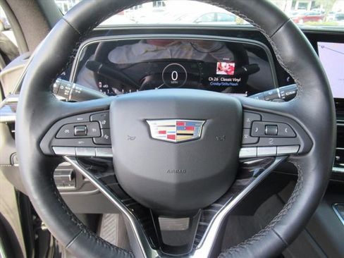 Used 2022 Cadillac Escalade ESV Sport w/ Touring Package image 20