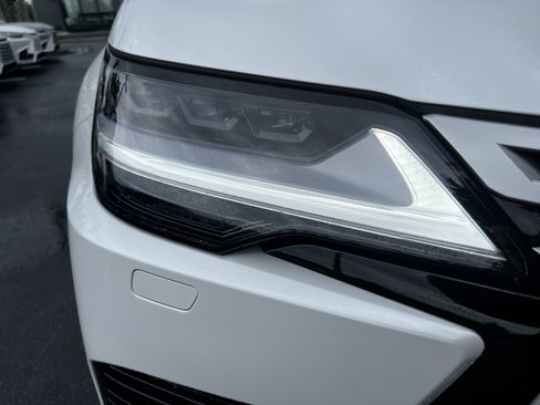 New 2026 Lexus LX 700h Luxury AWD/4WD image 12