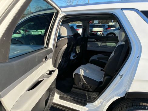Used 2022 Hyundai Palisade SEL image 23