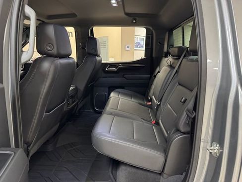 Used 2023 Chevrolet Silverado 1500 RST w/ Convenience Package II AWD/4WD image 19