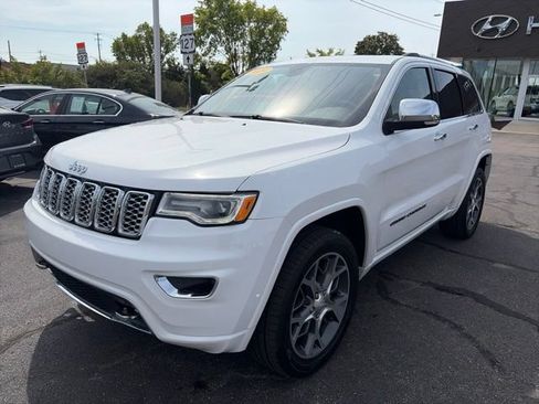 Used 2019 Jeep Grand Cherokee Overland AWD/4WD image 1