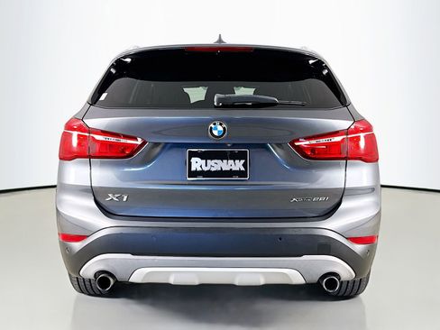 Used 2019 BMW X1 xDrive28i w/ Convenience Package image 6