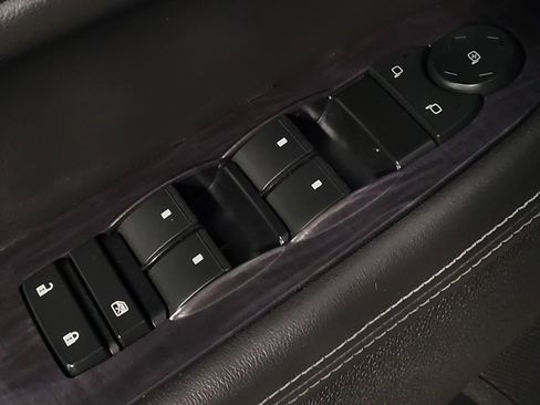 Used 2017 Buick Enclave Leather FWD image 27