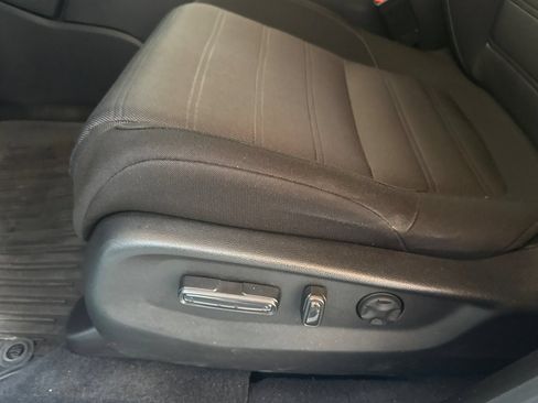Used 2022 Honda CR-V EX image 15