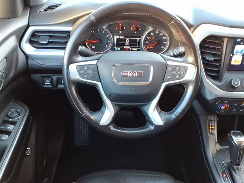 Used 2019 GMC Acadia SLT w/ LPO, Floor Liner Package image 5