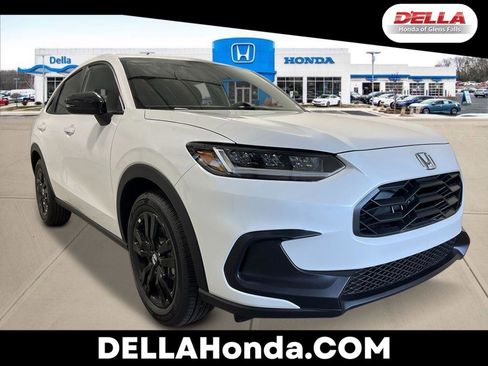 New 2026 Honda HR-V Sport image 1