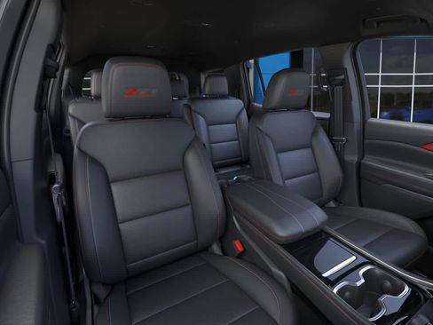 New 2026 Chevrolet Traverse Z71 image 16