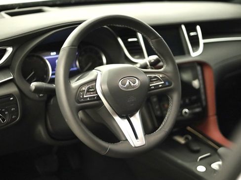 Used 2023 INFINITI QX55 Sensory w/ Lighting Package image 12