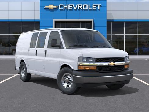 New 2026 Chevrolet Express 2500 w/ Driver Convenience Package RWD image 38