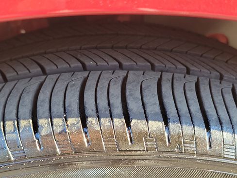 Certified 2025 Hyundai Elantra SEL image 24