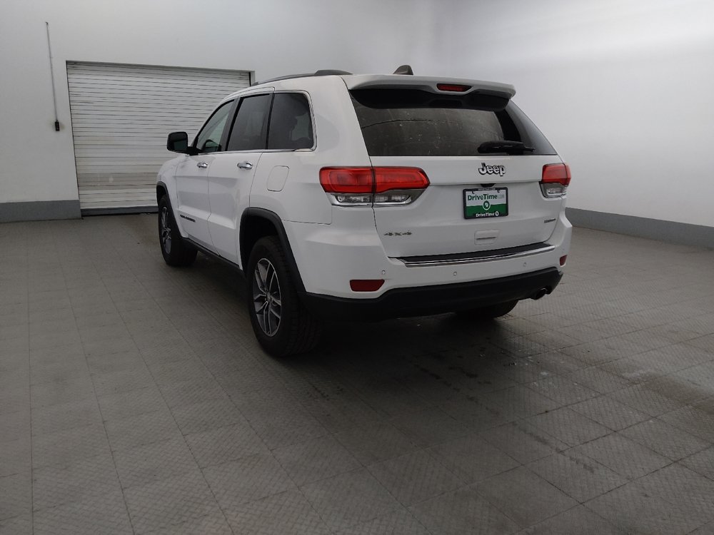 Used 2018 Jeep Grand Cherokee Limited AWD/4WD image 5