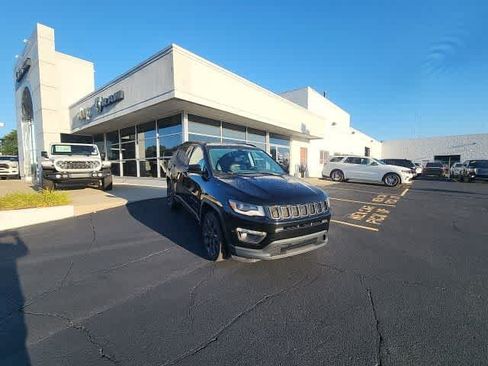 Certified 2019 Jeep Compass High Altitude AWD/4WD image 6