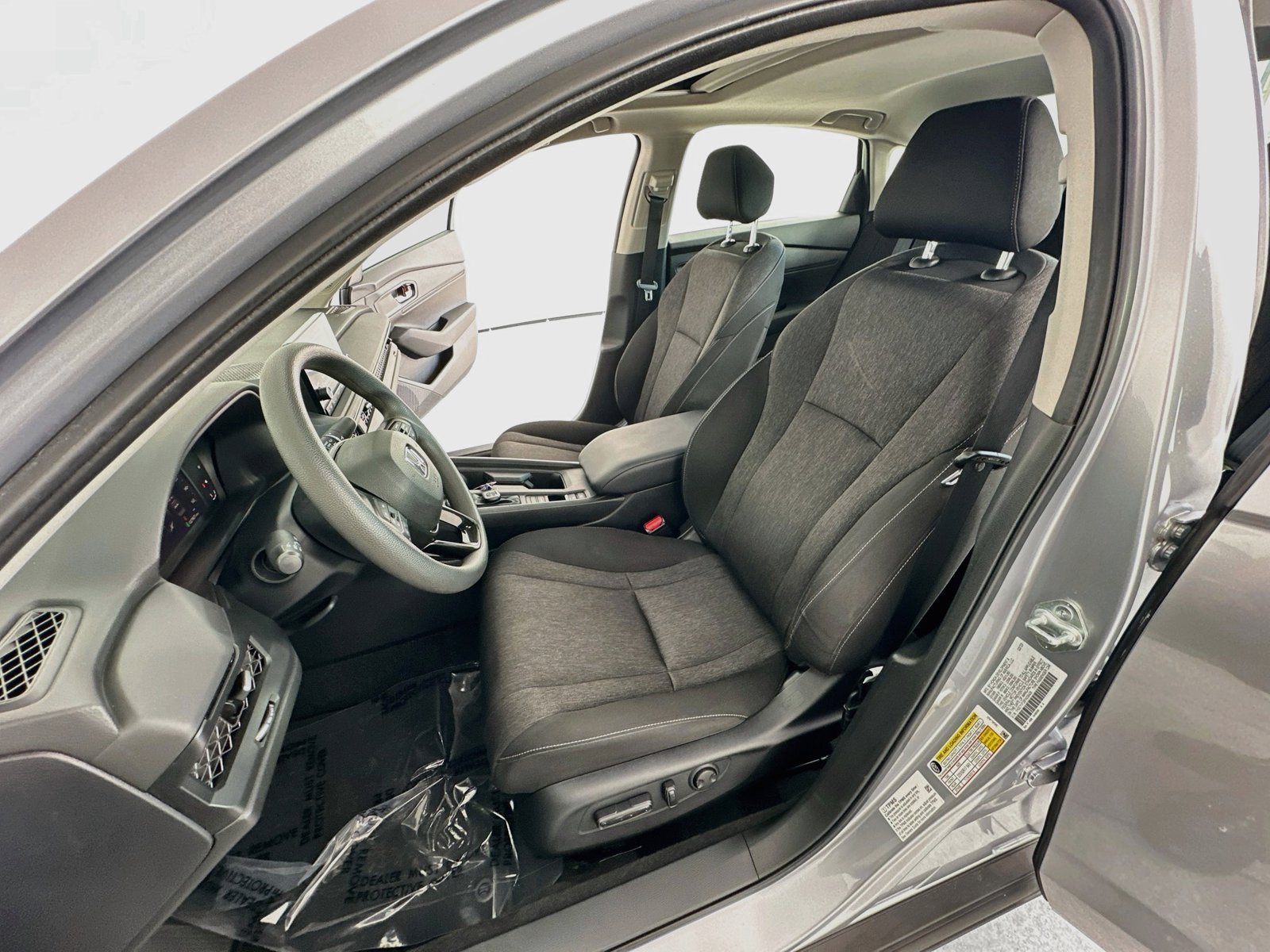 Used 2023 Honda Accord EX image 26