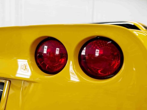 Used 2008 Chevrolet Corvette Z06 w/ Preferred Equipment Group RWD image 25