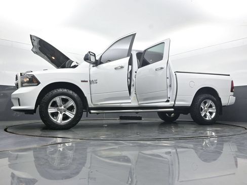 Used 2015 RAM 1500 Sport AWD/4WD image 59
