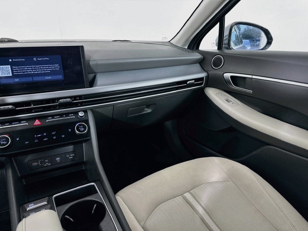 Used 2025 Hyundai Sonata SEL FWD image 22