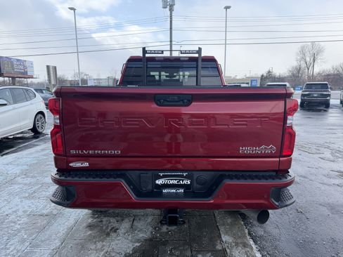 Used 2023 Chevrolet Silverado 2500 High Country image 11
