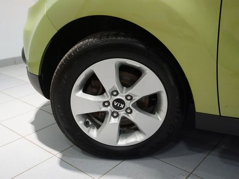 Used 2017 Kia Soul image 26