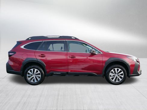 Certified 2025 Subaru Outback Premium image 8