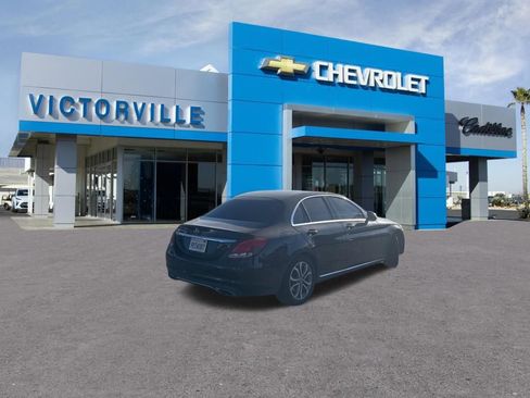 Used 2018 Mercedes-Benz C 300 Sedan image 4