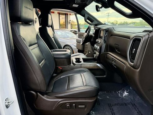 Used 2021 GMC Sierra 2500 Denali w/ Denali Ultimate Package AWD/4WD image 13