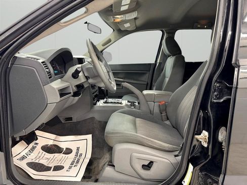 Used 2007 Jeep Grand Cherokee Laredo RWD image 10