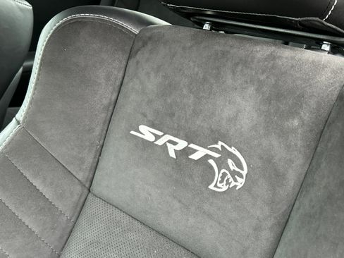 Used 2023 Dodge Challenger SRT Hellcat w/ Driver Convenience Group image 11