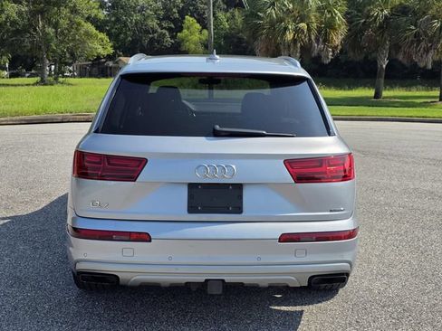 Used 2019 Audi Q7 3.0T Premium Plus w/ Premium Plus Package AWD/4WD image 3