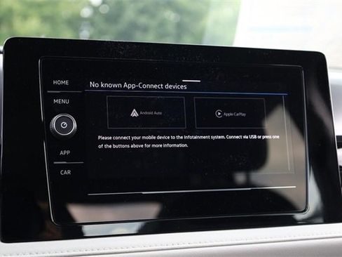 New 2025 Volkswagen Taos S image 14