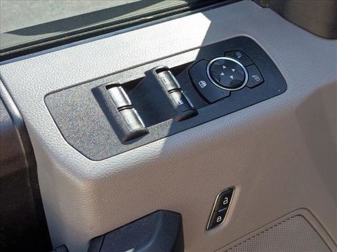 Used 2018 Ford F150 XL w/ Equipment Group 101A Mid image 11